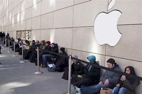 people buying iphones reddit